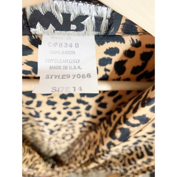 Vintage WRll Leopard Cardigan Size Large - Picture 4 of 4